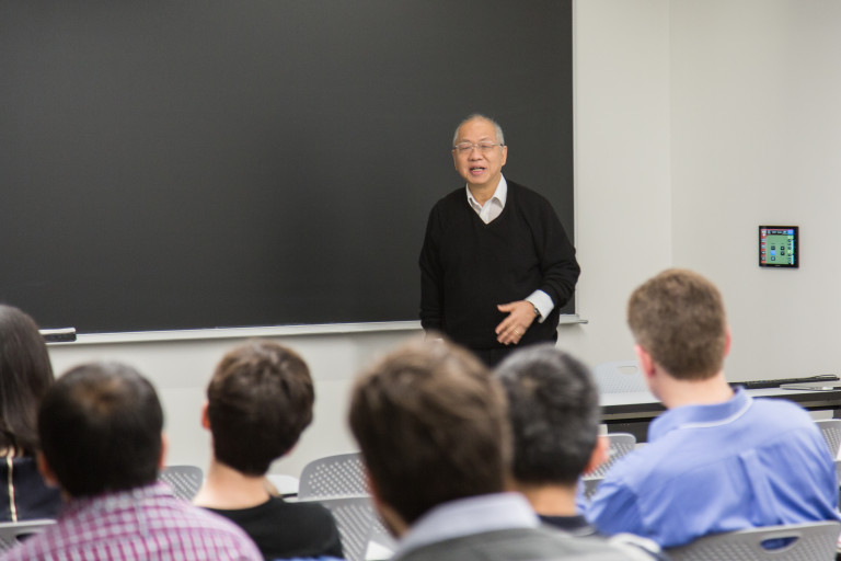 Photos from CMSA’s recent Nonlinear Equations conference!